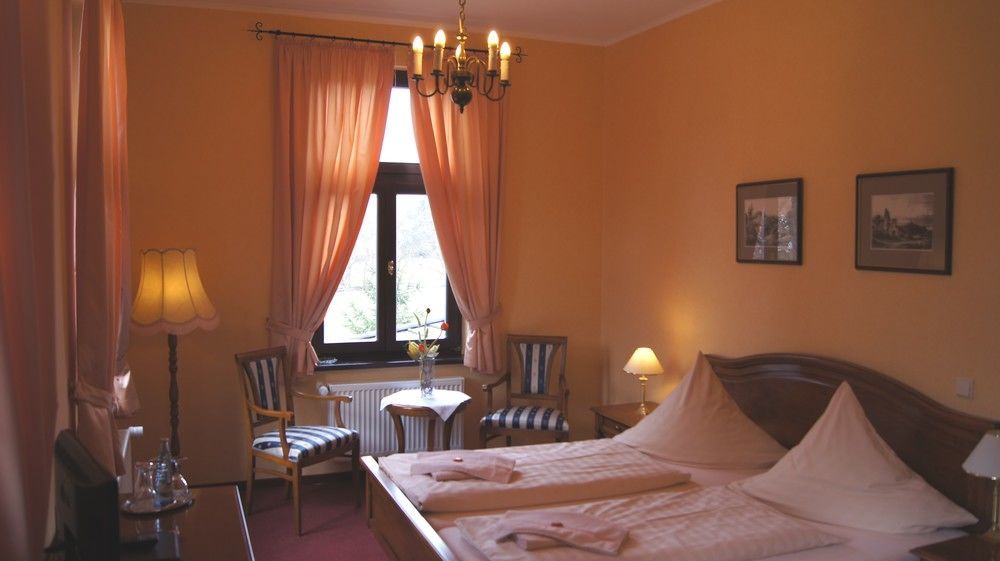 Schlosshotel Stecklenberg Тале Екстериор снимка